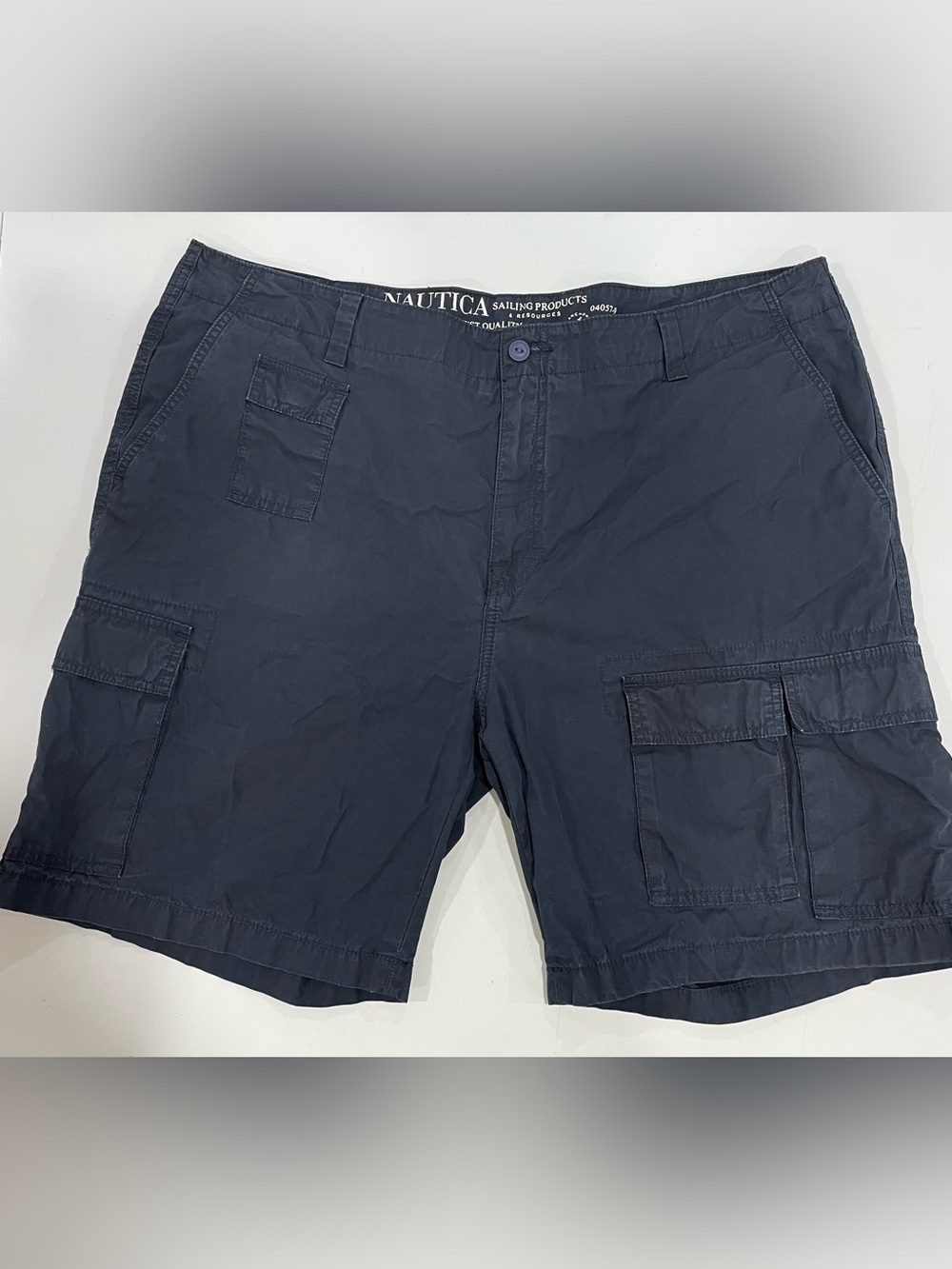 Men’s Nautica Sailing Products modern fit cargo shorts 42W